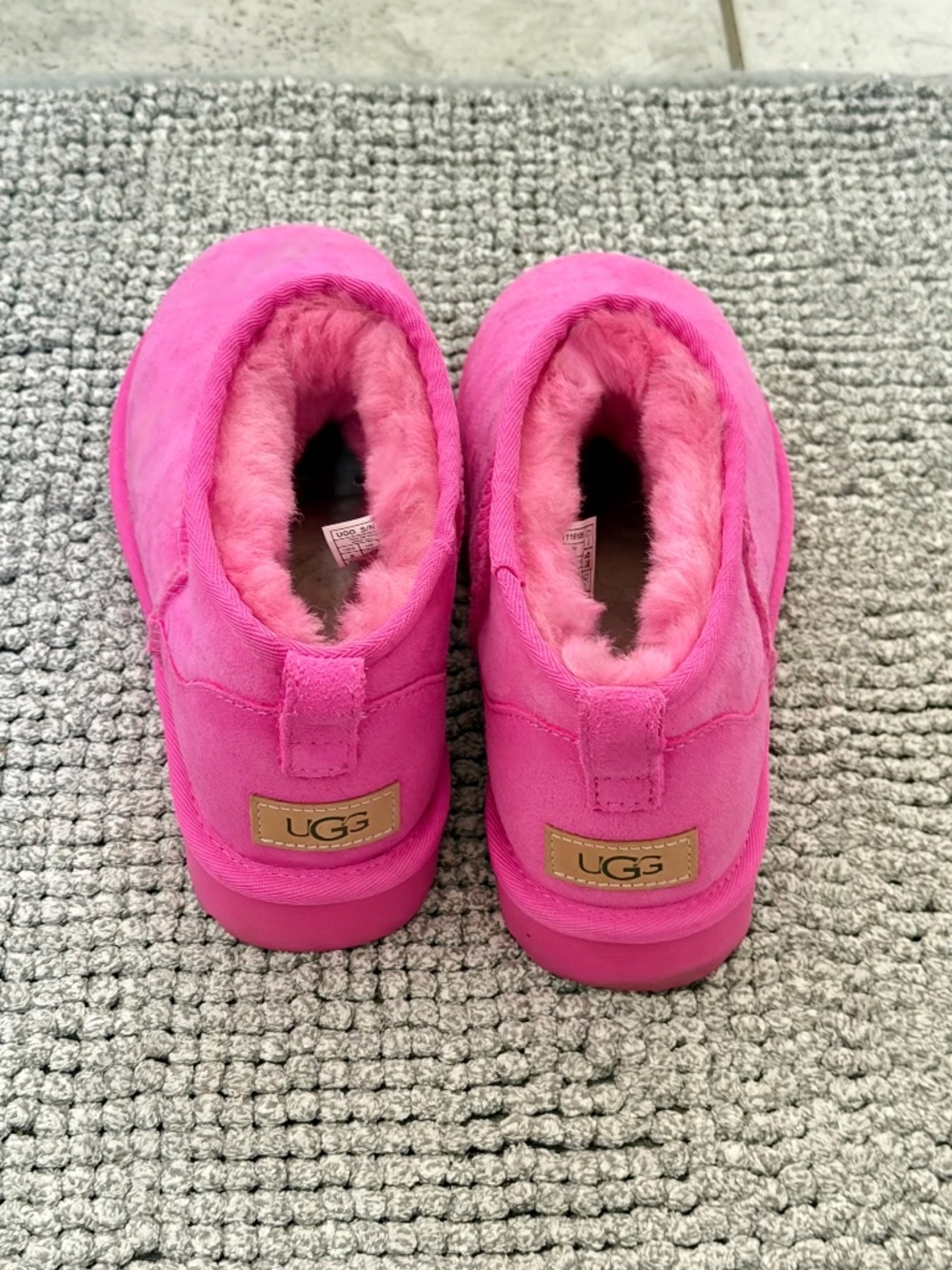 UGG Classic Ultra Mini Boot